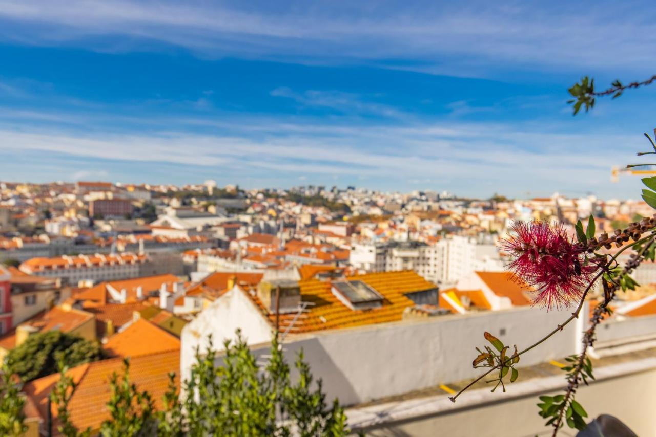 Castelo Design Aparment W/ Balcony & Super View By Lovelystay リスボン エクステリア 写真